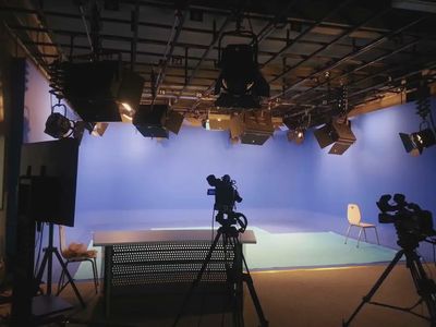 電視行業(yè)有序復(fù)工，政策幫扶節(jié)目出新，觀眾認(rèn)可度提升